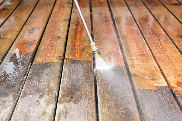 Best Pool Deck Cleaning  in Lafayette, TN